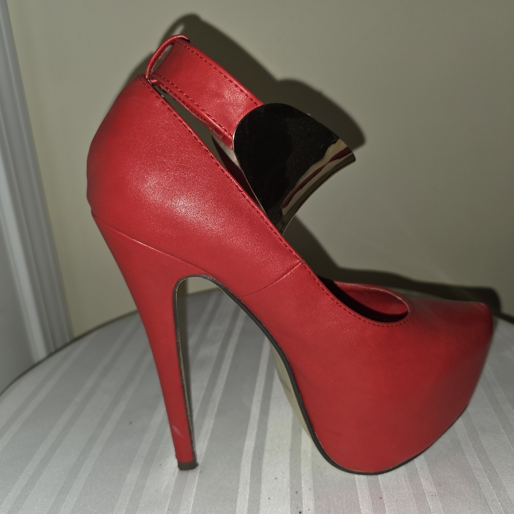 Red Platform Stilettos w/ Metal Ankle Cuff - Sz 8